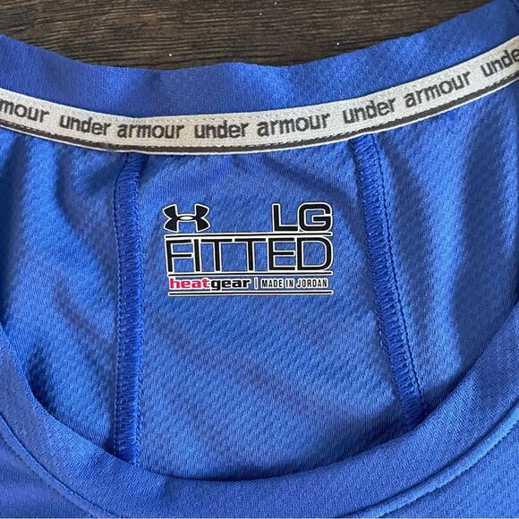 Under Armour Women’s Size Large Scoop Neck Tee Heat Gear Blue - Picture 3 of 5